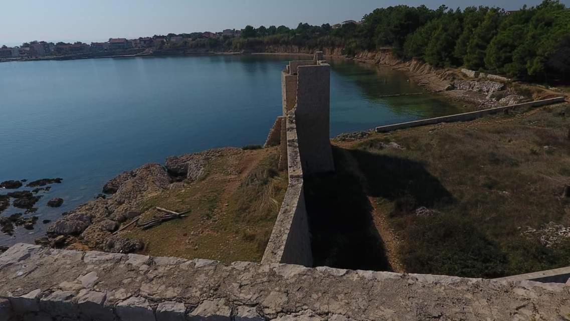 Apartmani Vukadin Vir Exterior foto