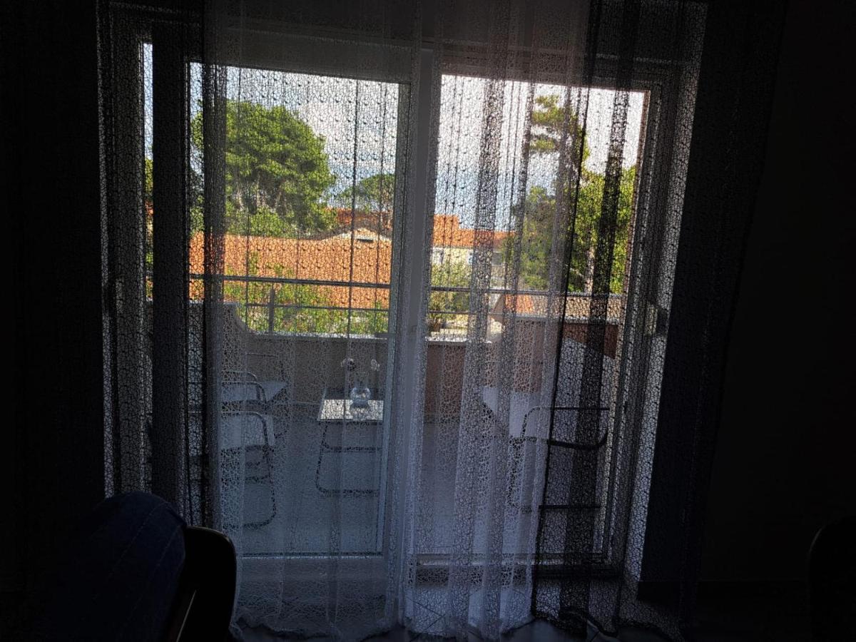 Apartmani Vukadin Vir Exterior foto